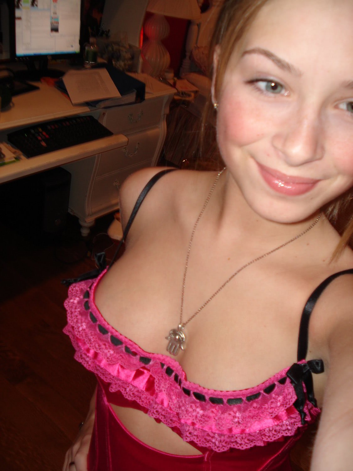 romania fete goale chisinau