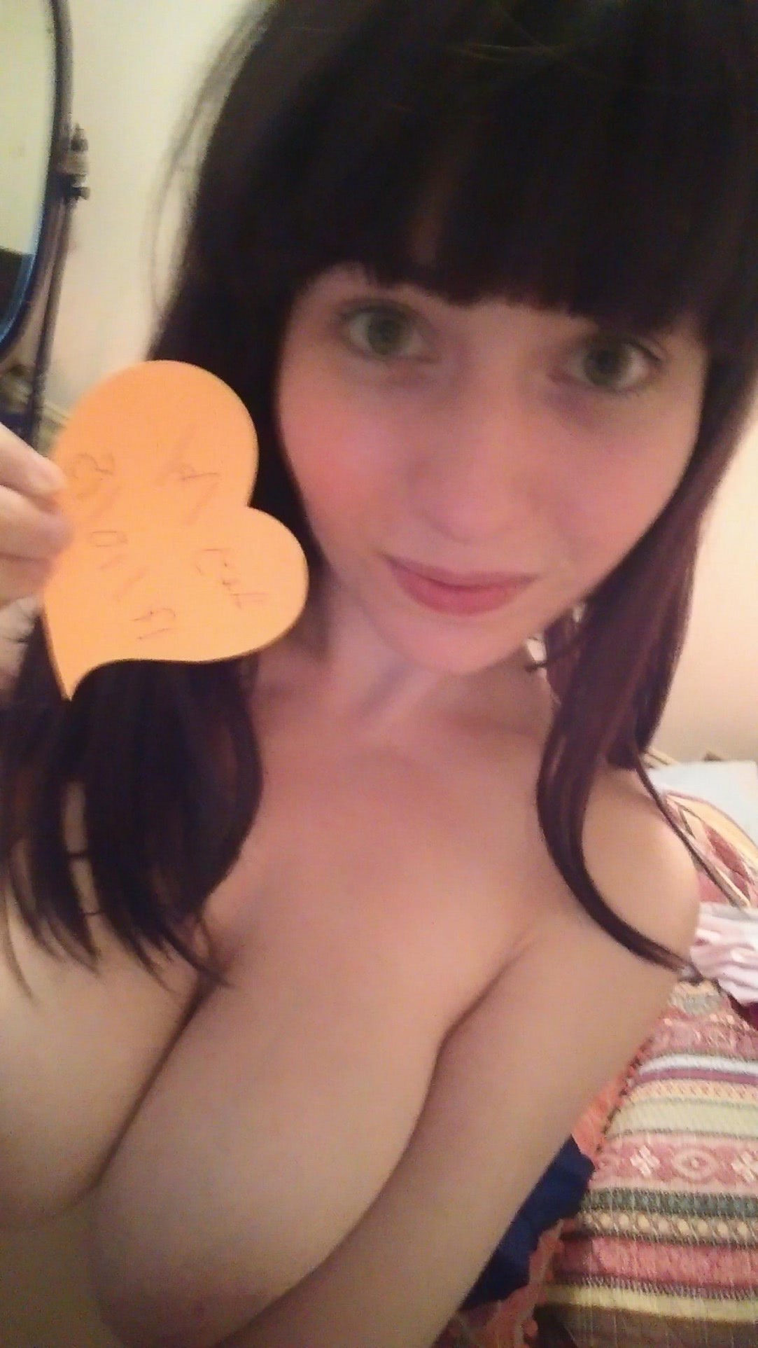 tinere fete goale chisinau