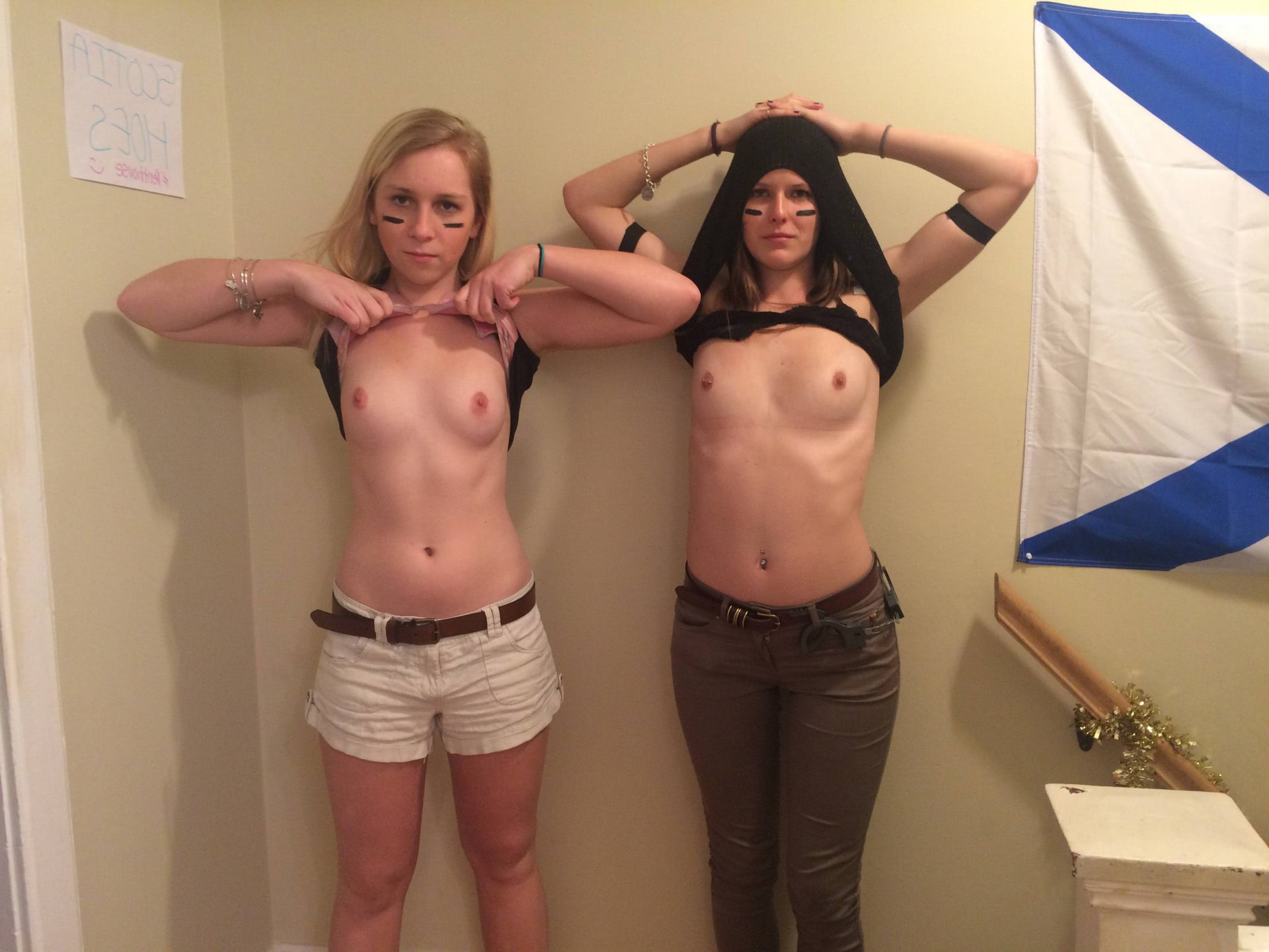 fete goale de tot pizde