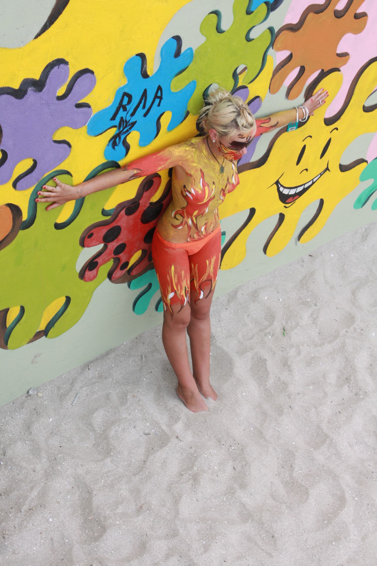 suceava fete goale pe plaja