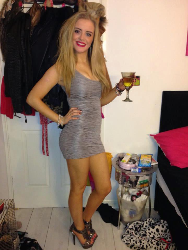 fete husi vaslui tel