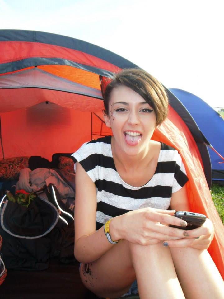 valcea fete husi vaslui