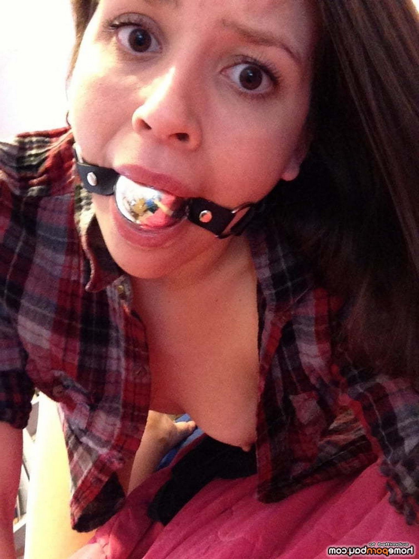 fete tinere nud frumoase