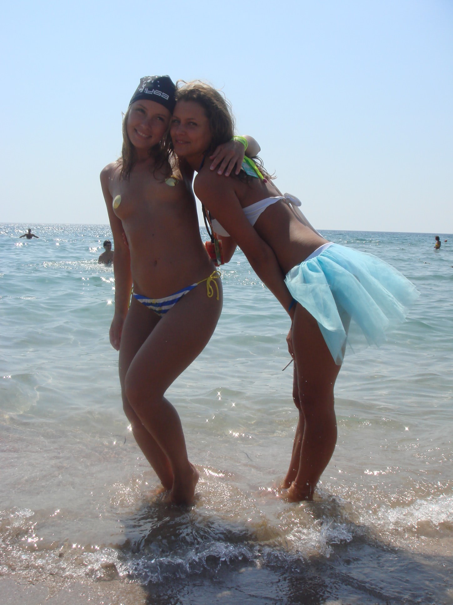 in pizda goala la plaja curul