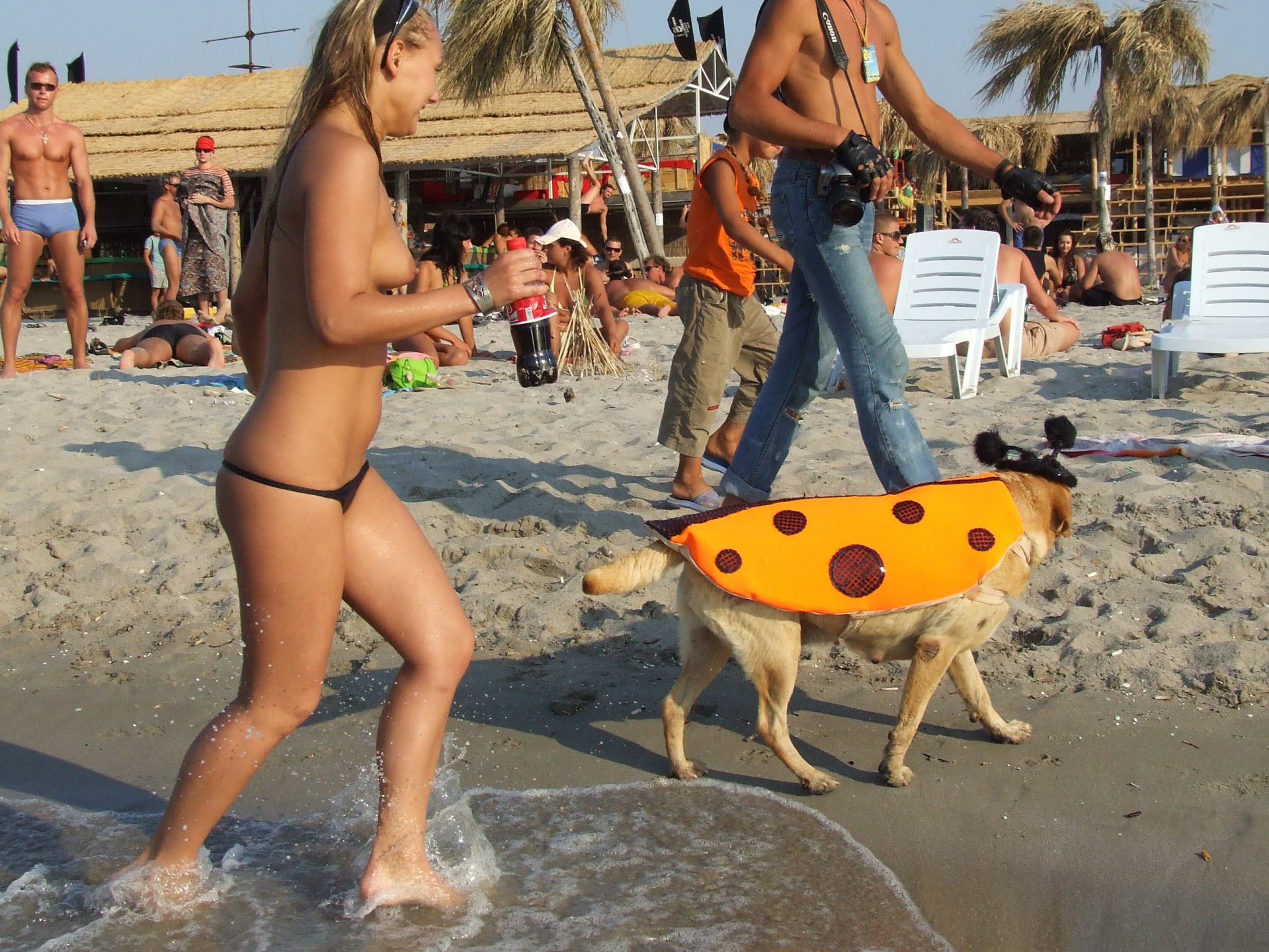 in pizda goala la plaja roscata jpg in pizda goala la plaja roscata