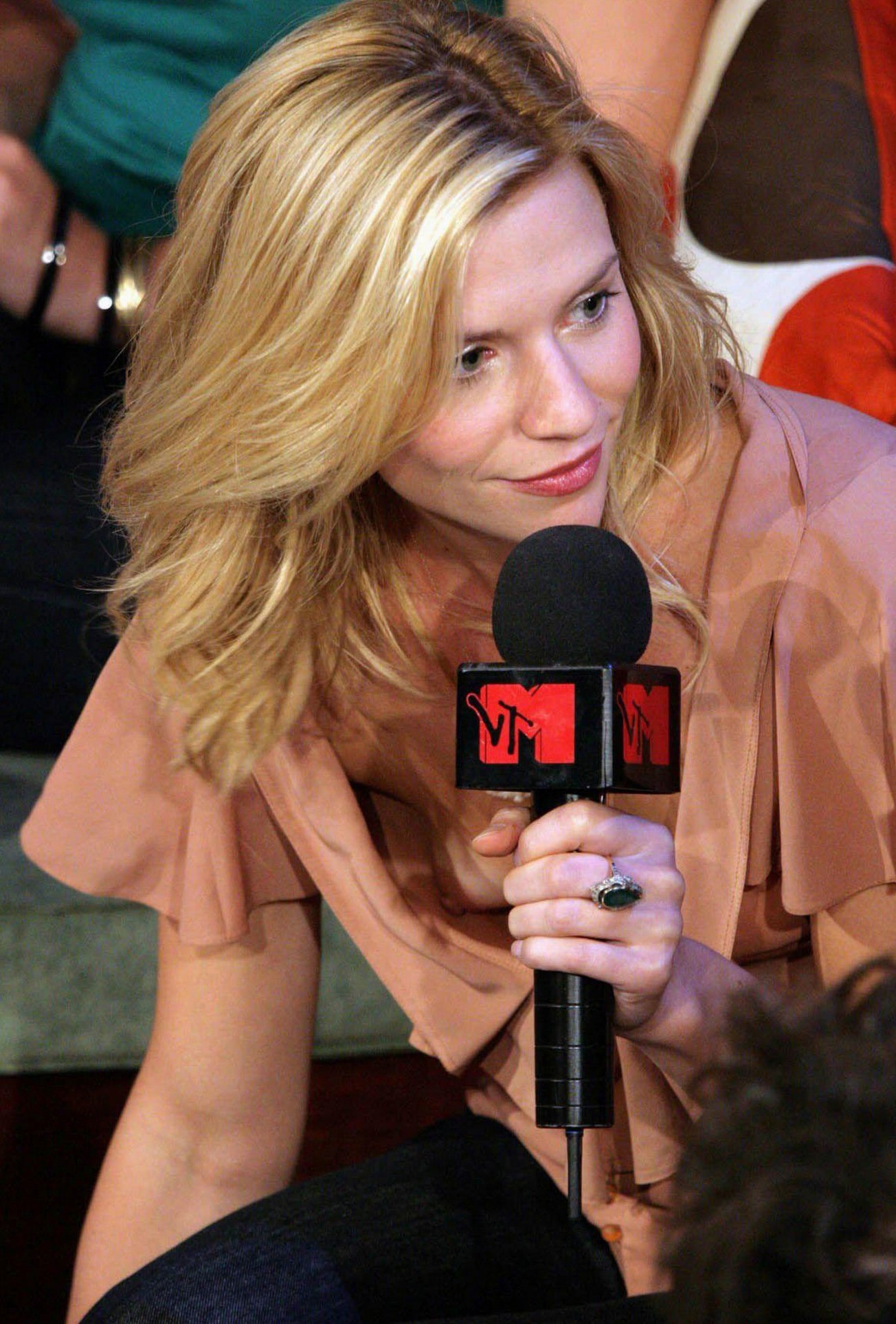 oops downblouse pack voyeur emily