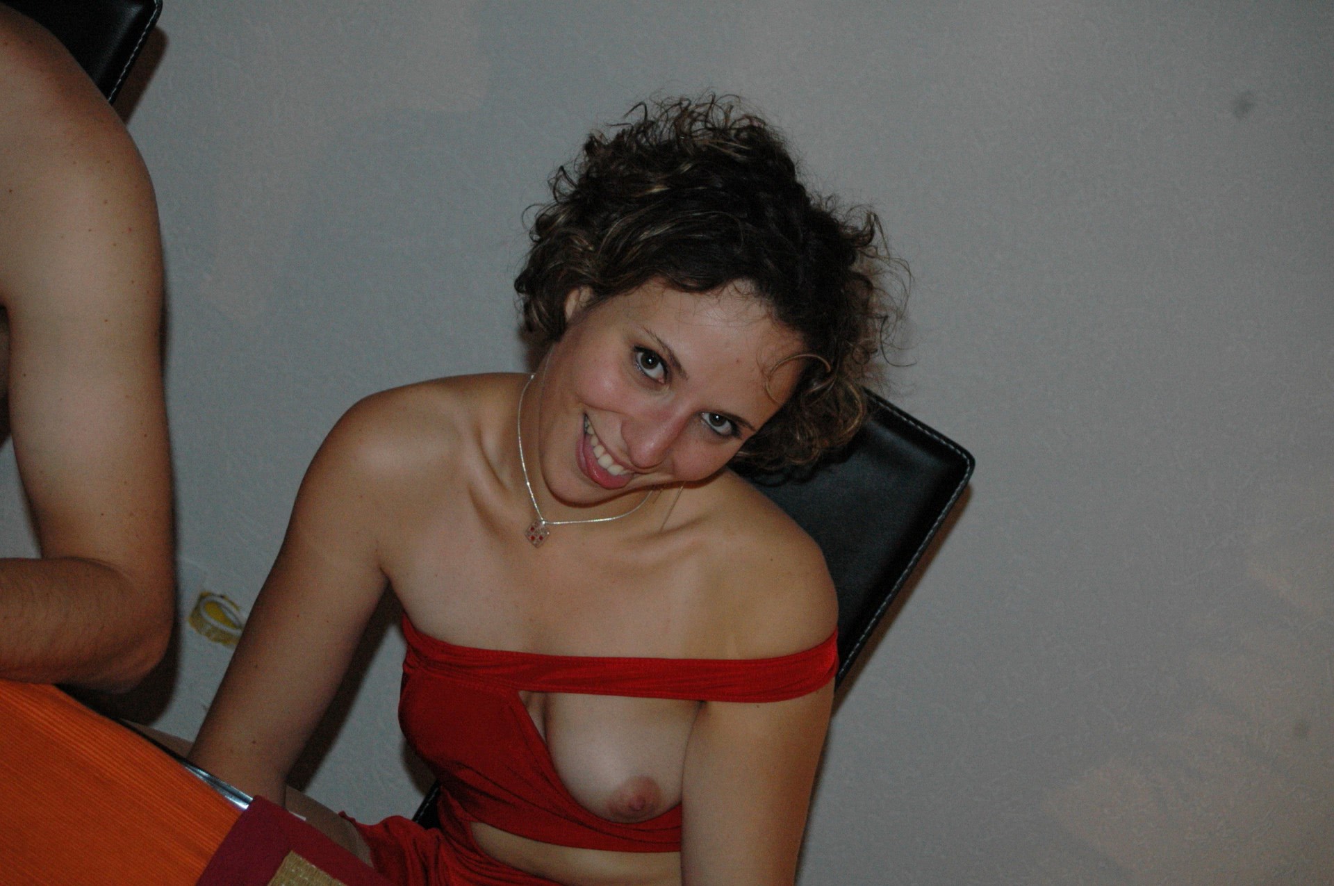 oops downblouse pack voyeur voyeurism