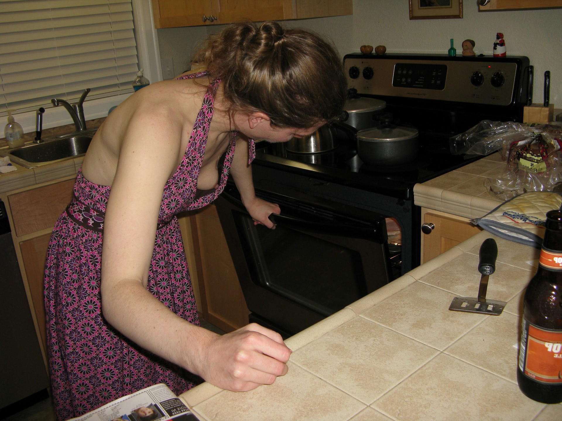 voyeuryoung oops downblouse pack voyeur