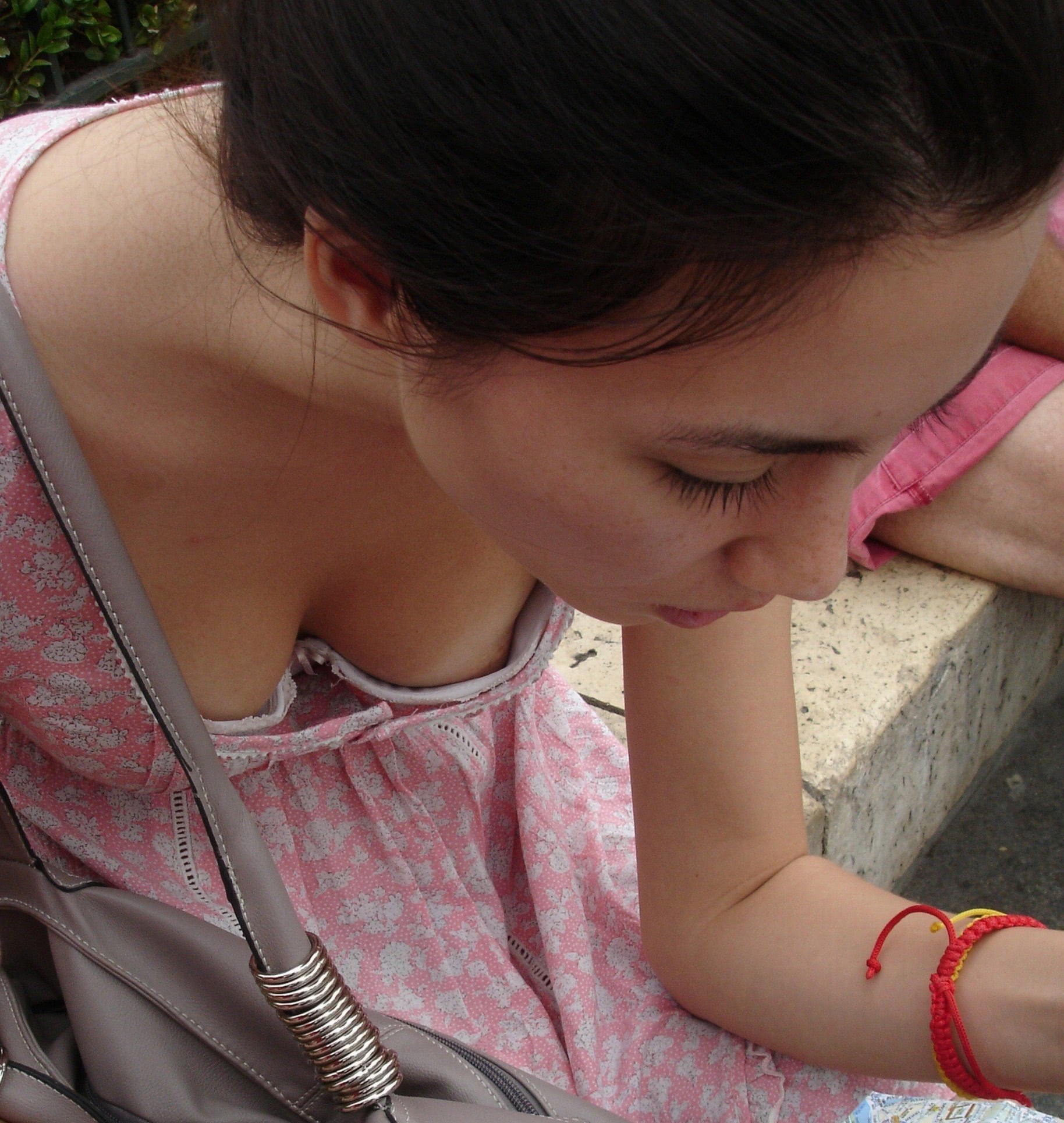 cele oops voyeur sexy girls exposed