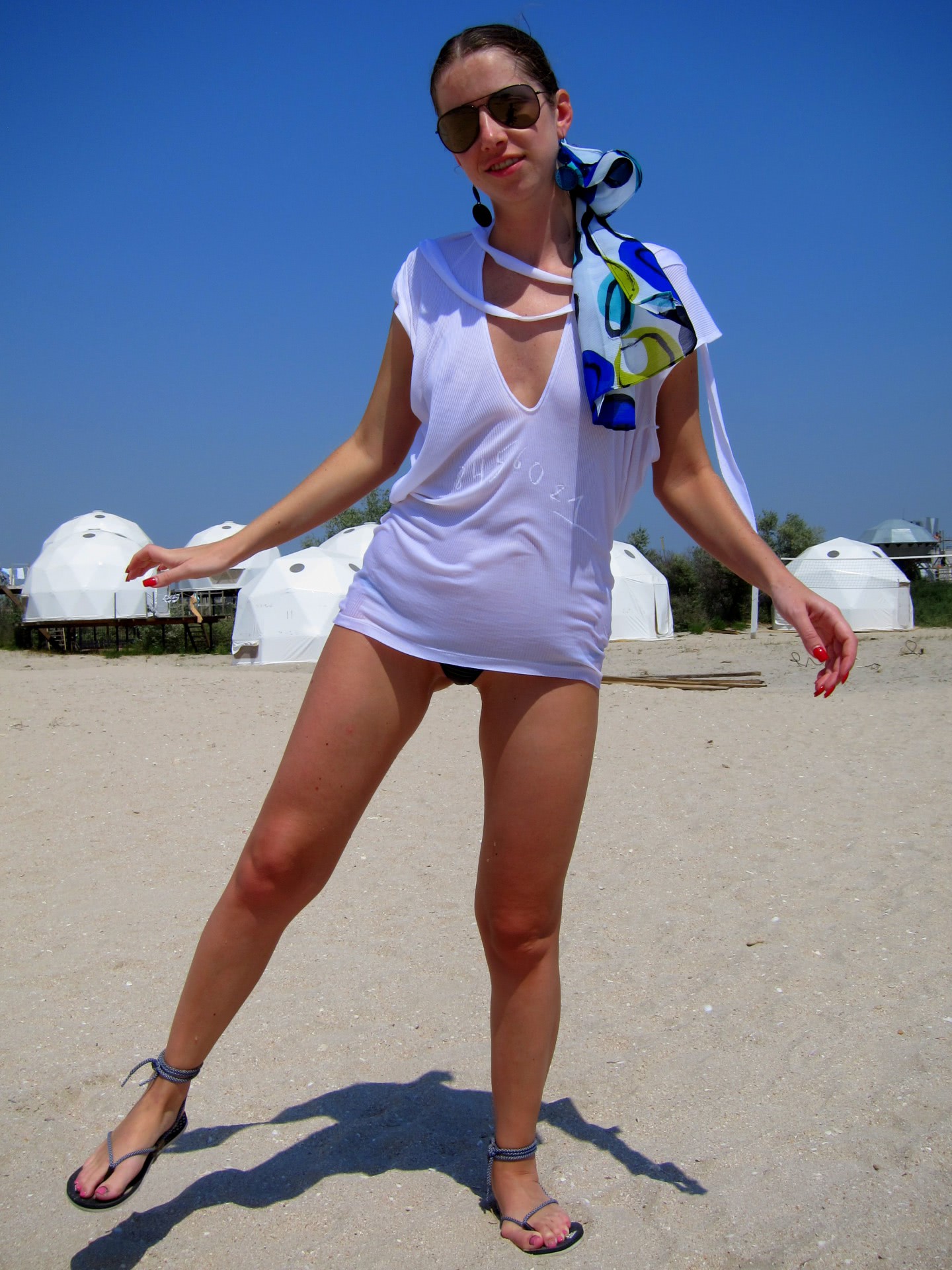 petrecere cu fete goale mai