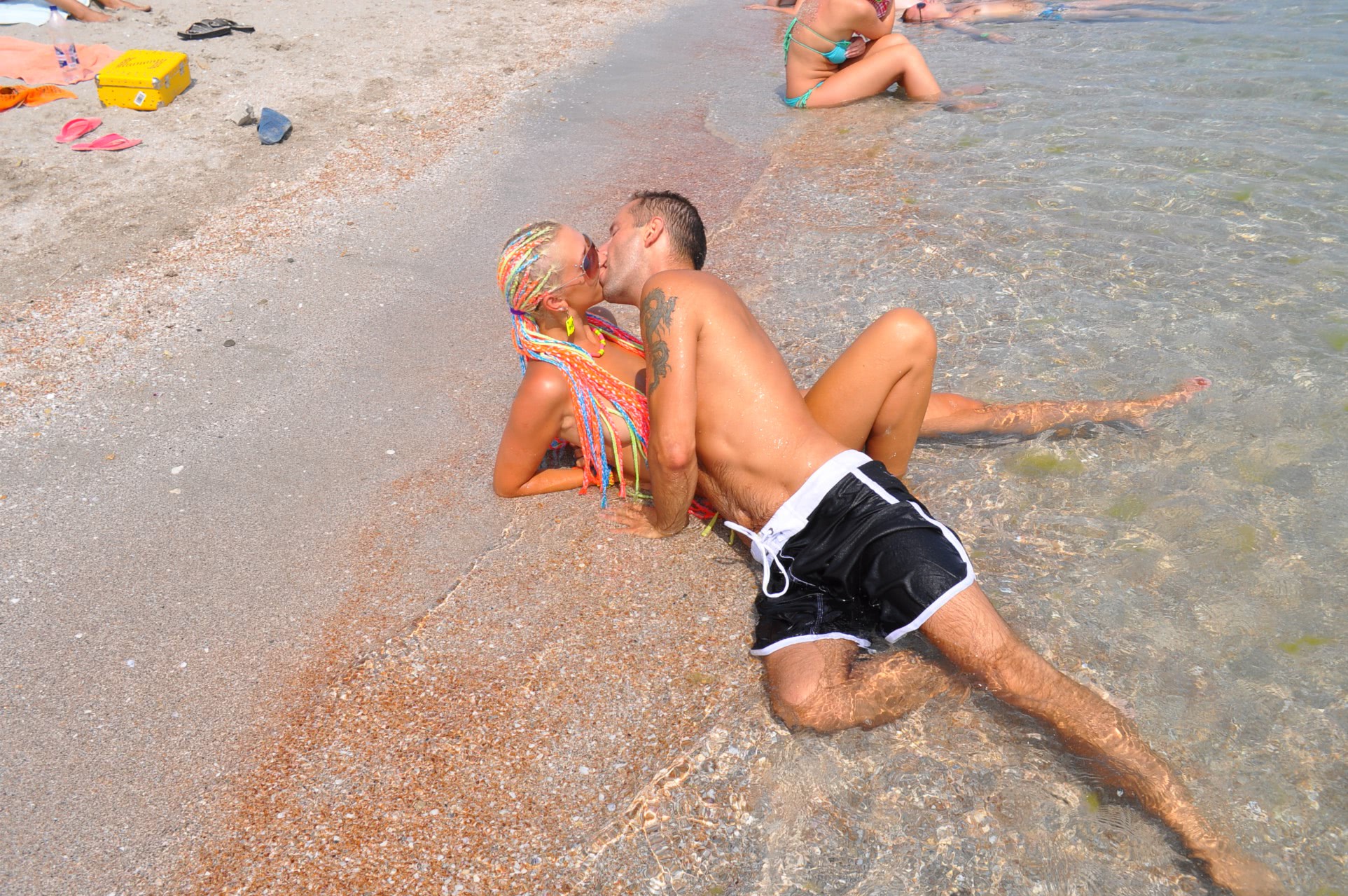 virgine petrecere cu fete goale jpg virgine petrecere cu fete goale