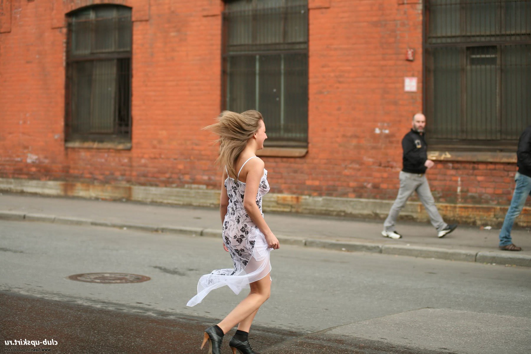 pitipoance bune rau futute