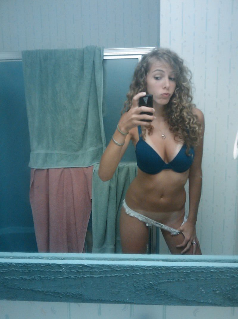 pizda deschisa pozata de aproape gratis