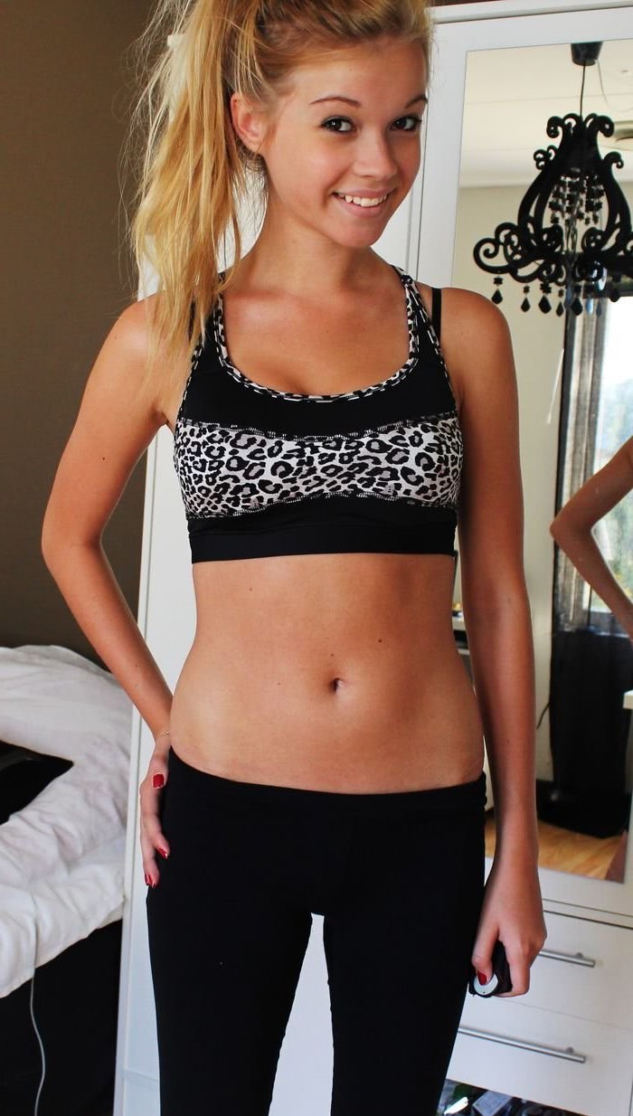 pizda din romania alina e uda rau la pasarica vezi