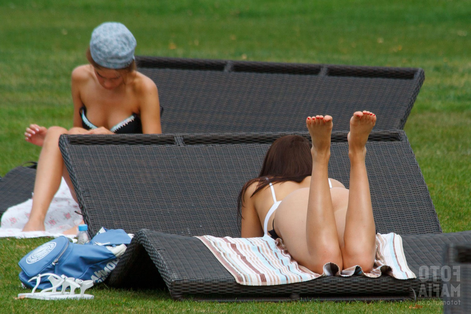 lume pizda sexy sta cracita la plaja jpg lume pizda sexy sta cracita la plaja