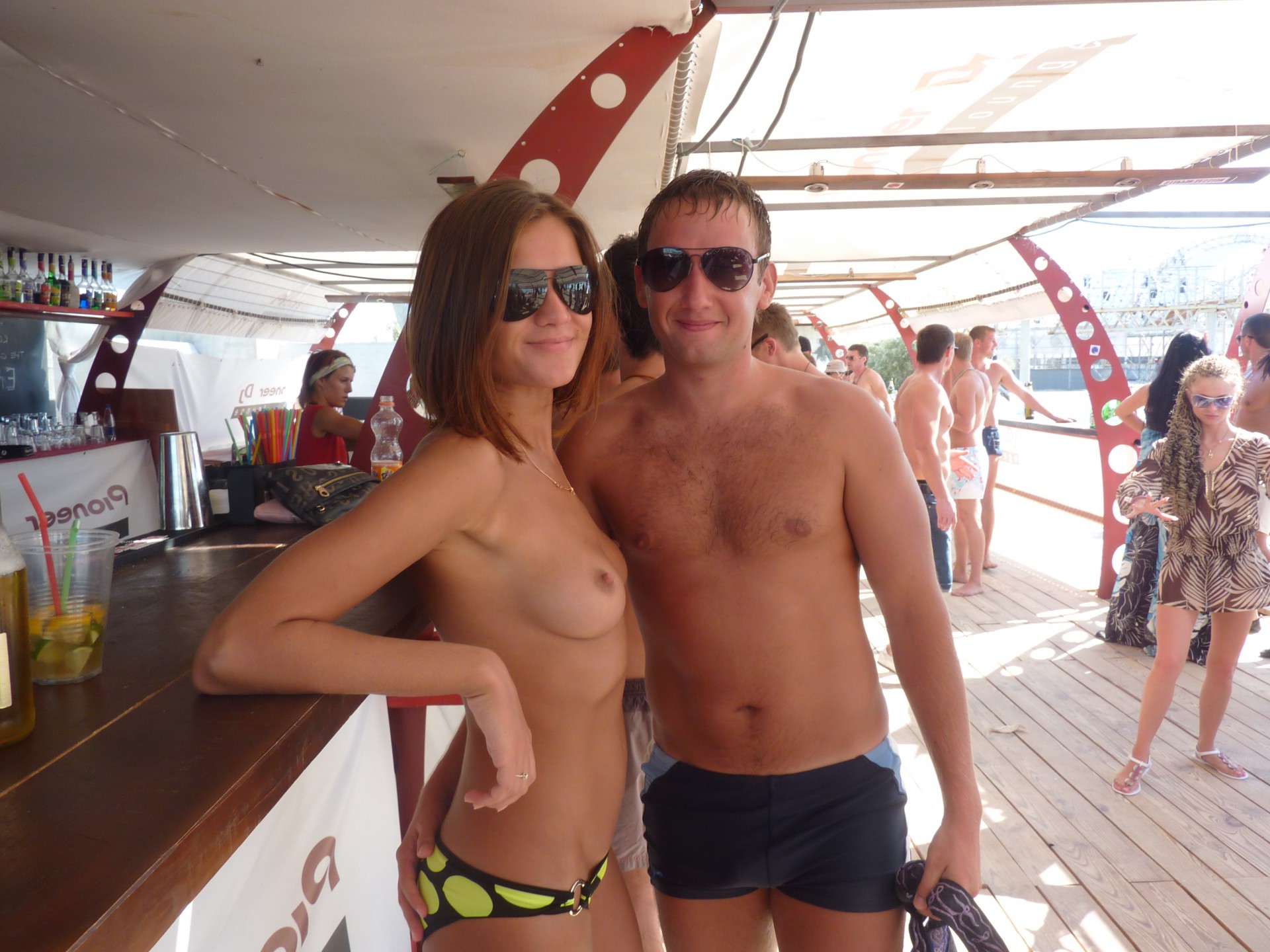 mai pizda si cur gata de actiune pe plaja jpg mai pizda si cur gata de actiune pe plaja