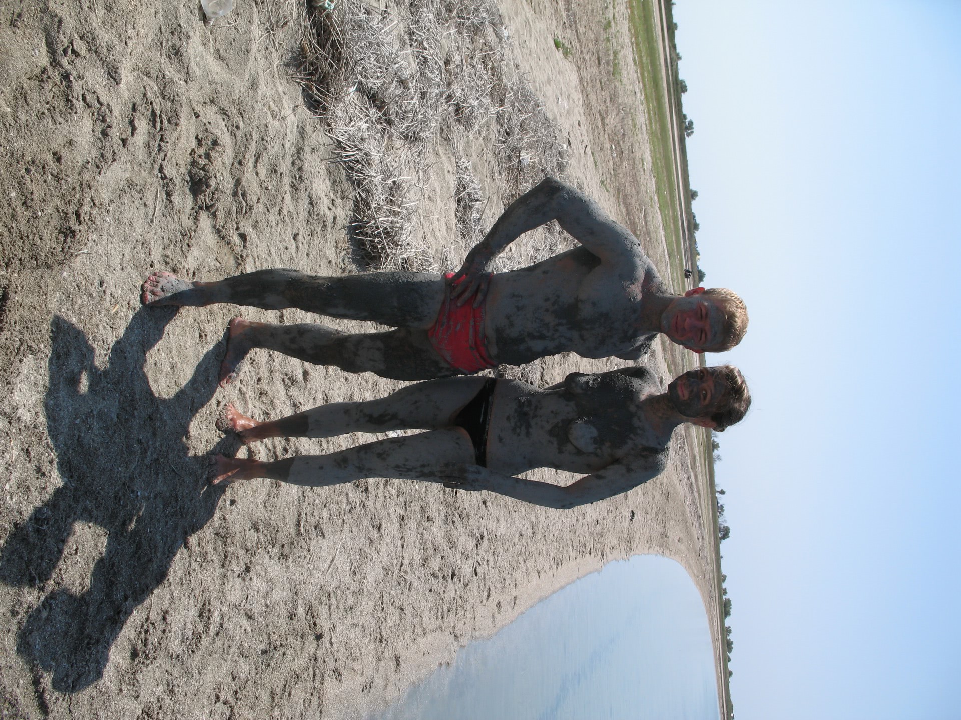 sloboz pizda si cur gata de actiune pe plaja jpg sloboz pizda si cur gata de actiune pe plaja