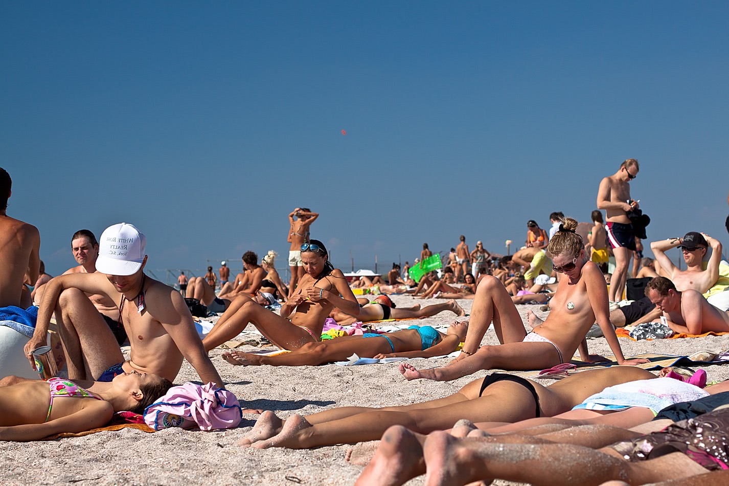 pizda si cur plaja bunaciune jpg pizda si cur plaja bunaciune