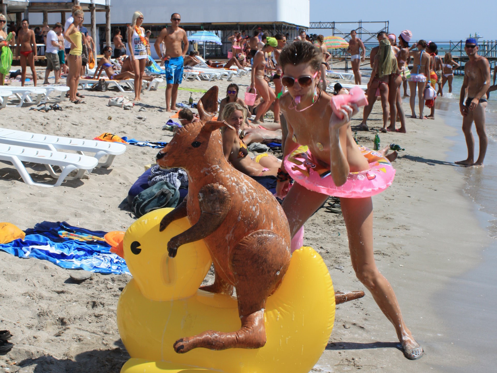 curva pizda si tate la bronzat