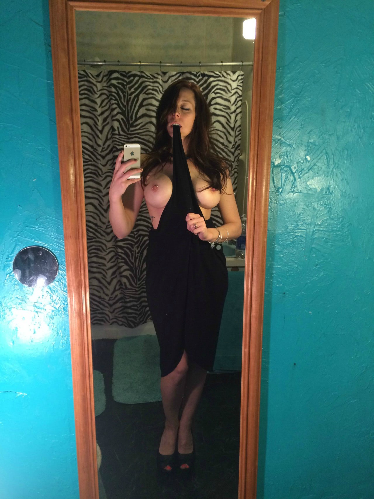 singure pizde goale din romania