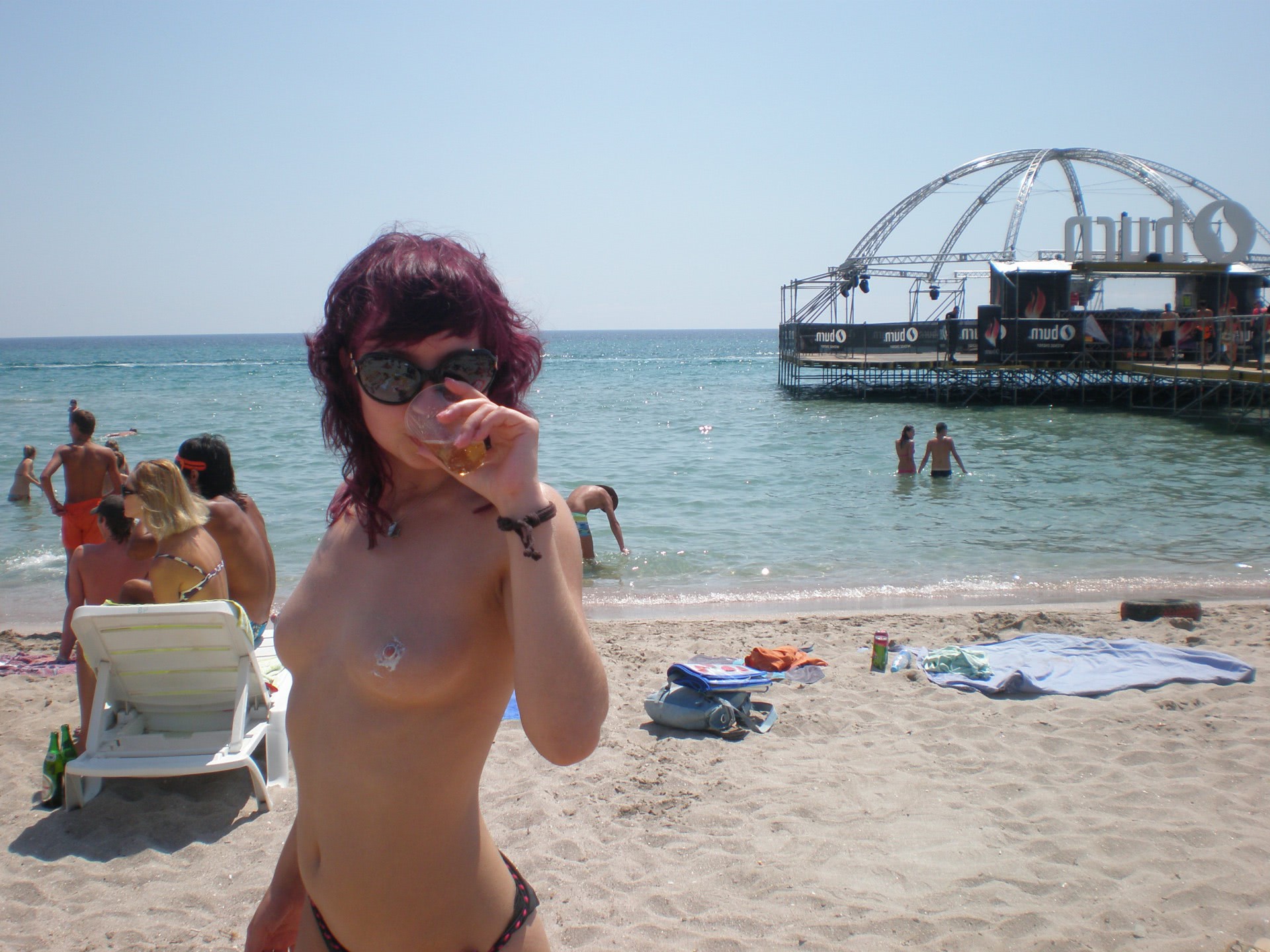 pizde goale la plaja tinere jpg pizde goale la plaja tinere