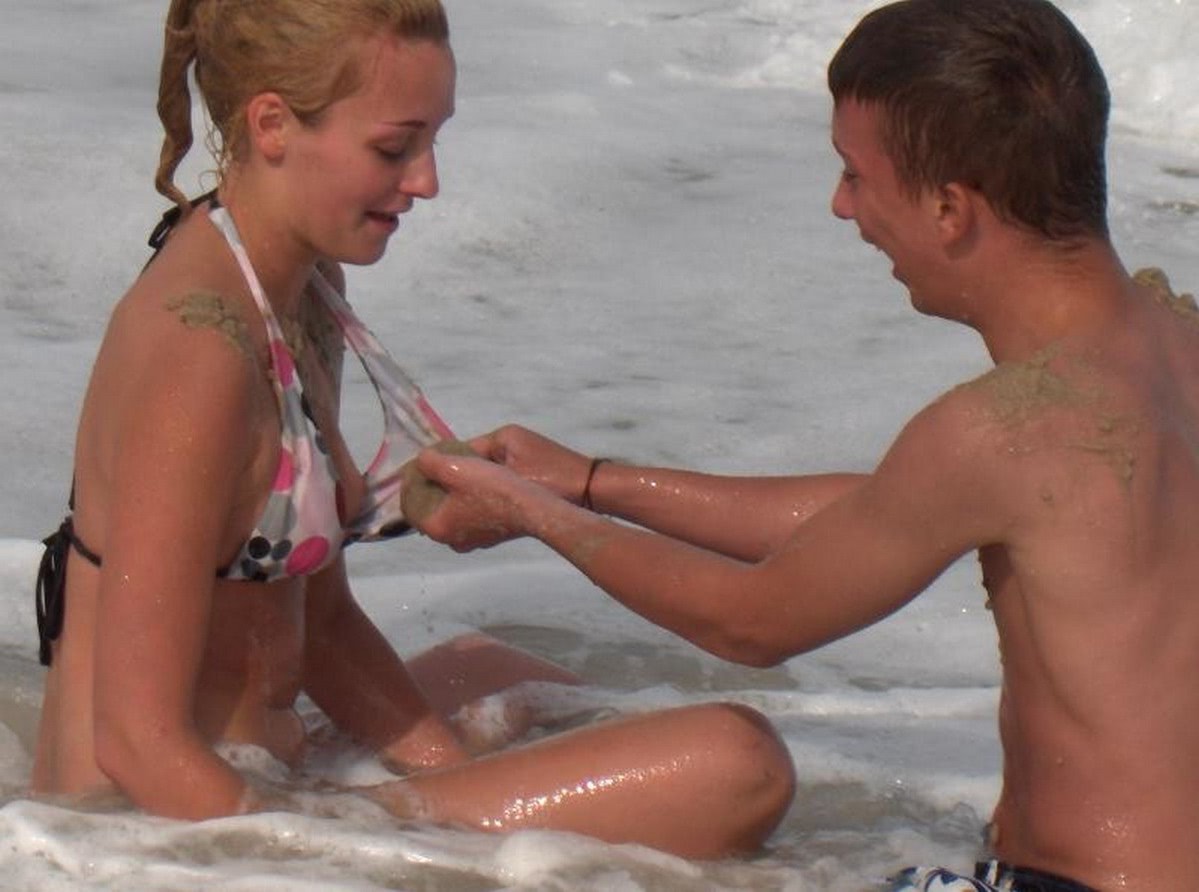 poza cu fete goale la dus dezbracate jpg poza cu fete goale la dus dezbracate