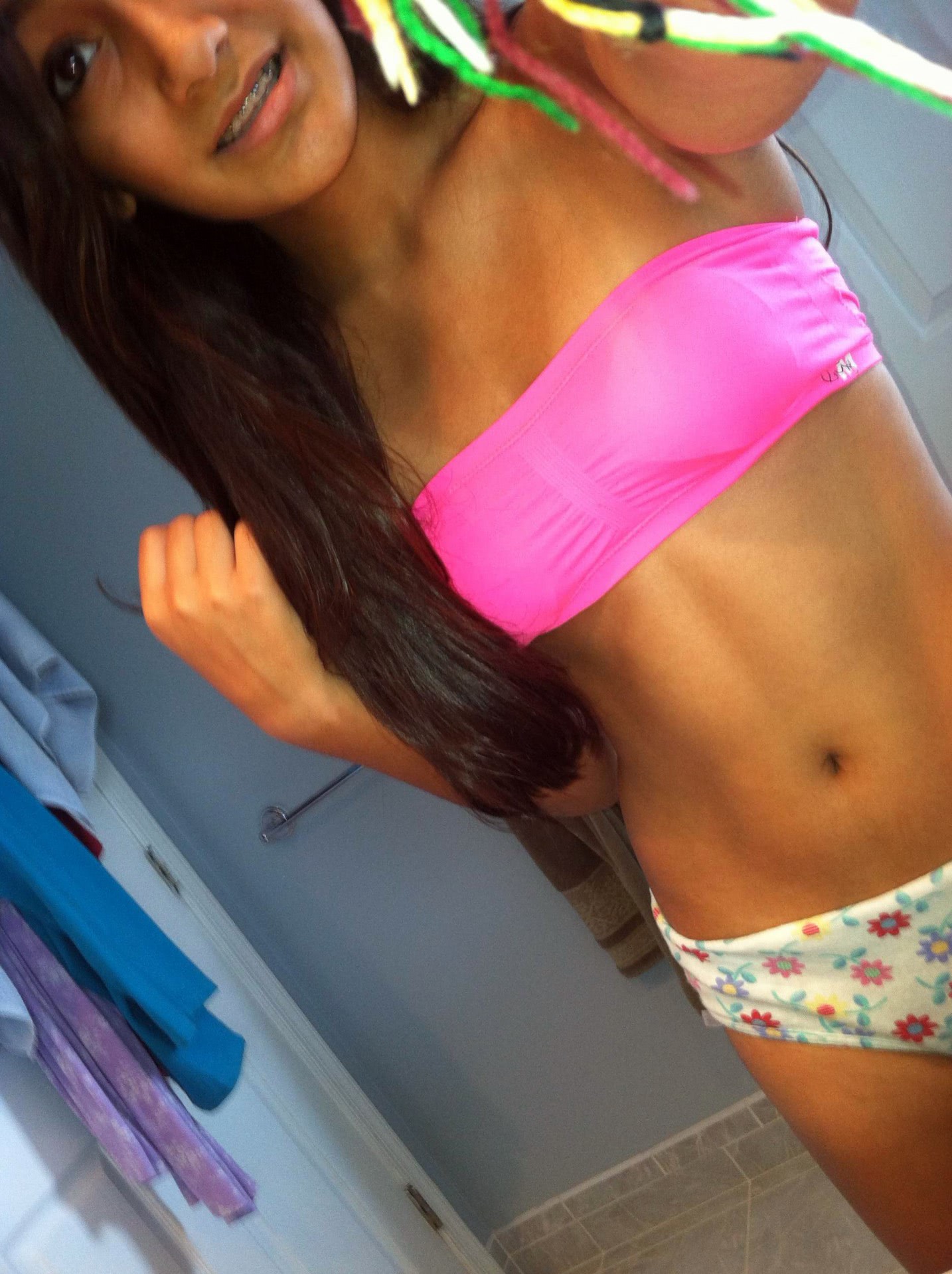 poze cur fete frumoase curva