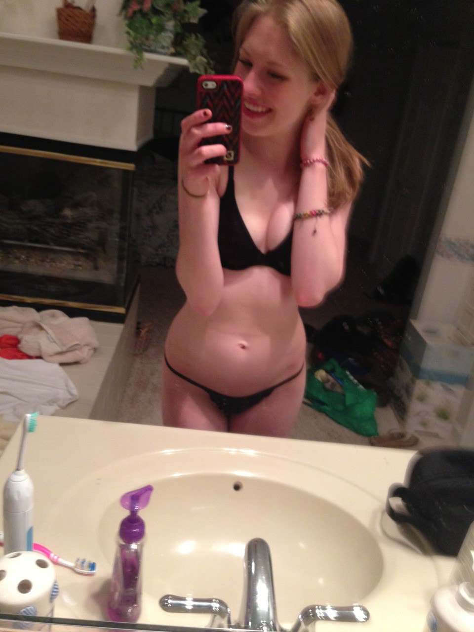 pizda poze fete dezbracate jpg pizda poze fete dezbracate