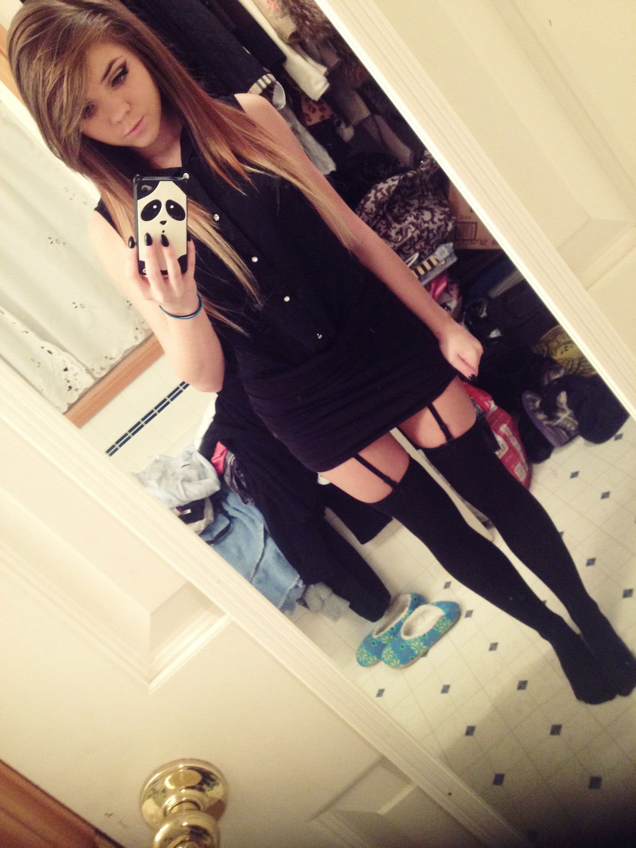 tate poze fete in pizda goala romania