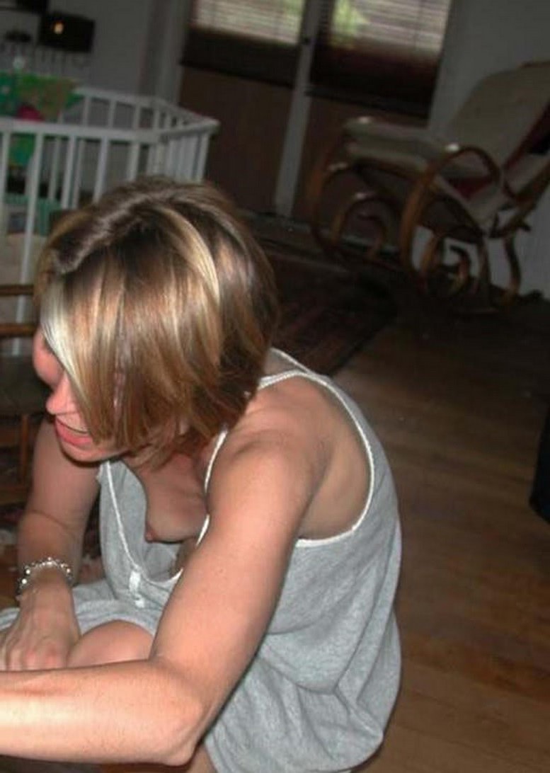 goale poze pizde sexy blonde