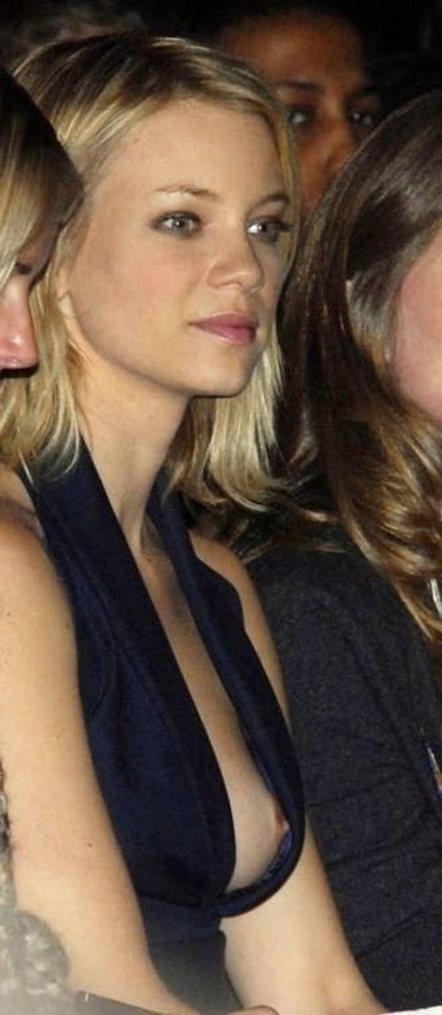 poze pizde sexy blonde inaintare