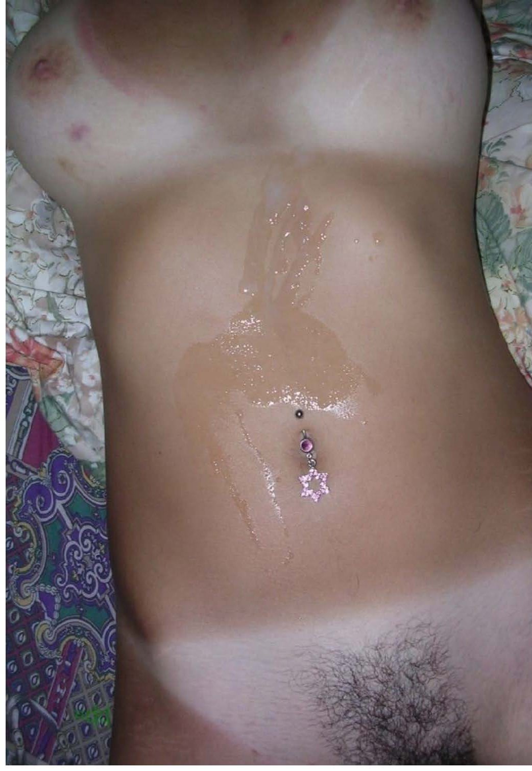 sex fete bune tanline sexy