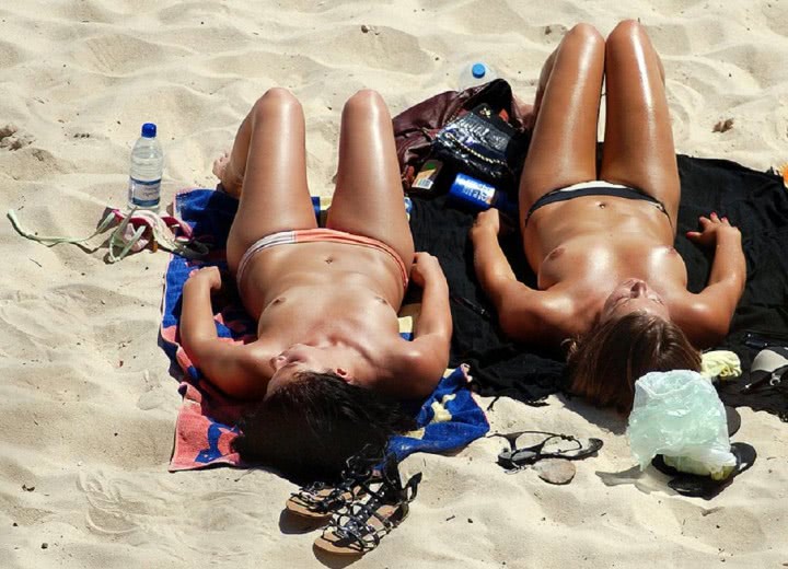 femei pe bani galati jpg femei pe bani galati