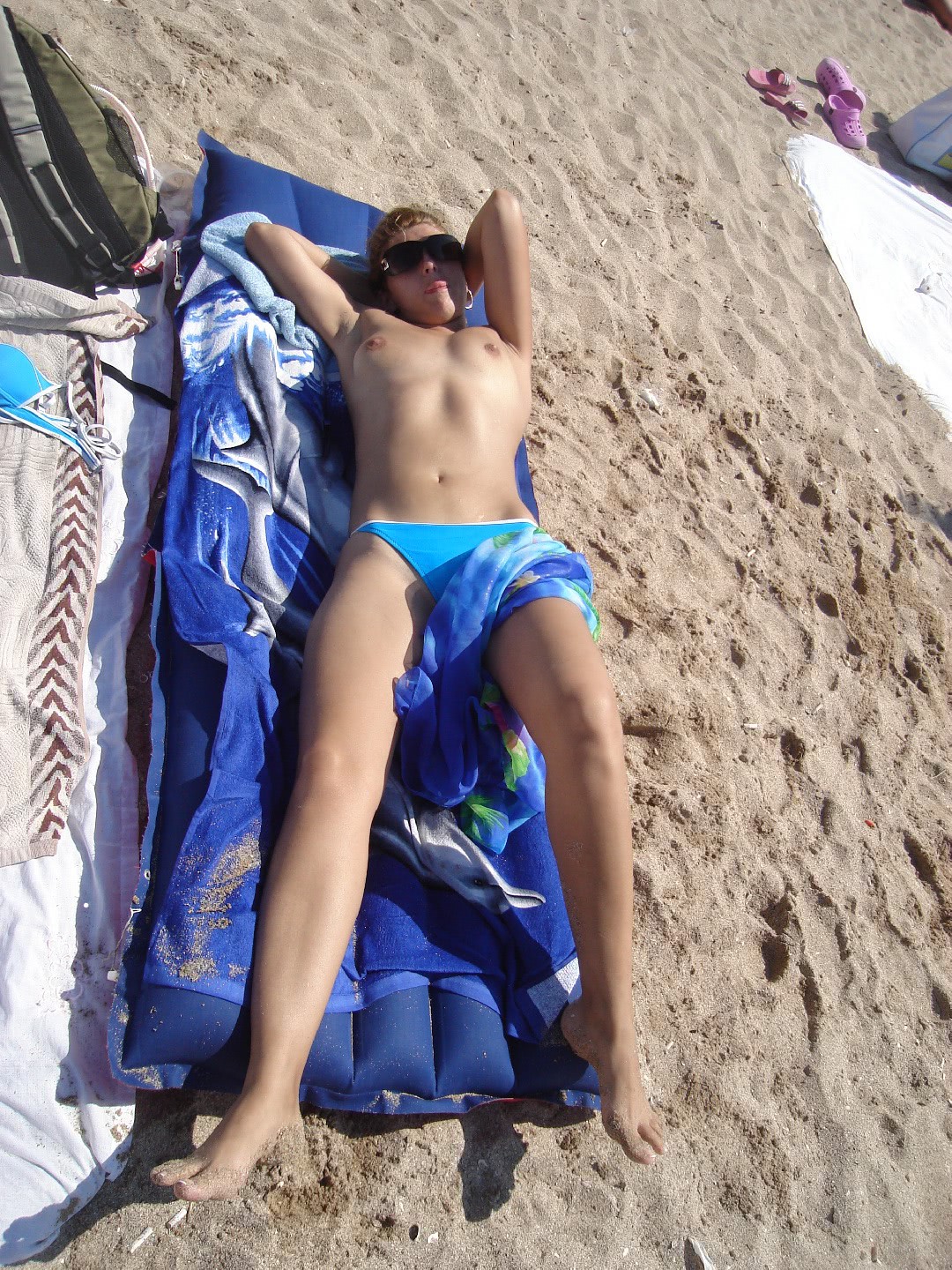 vedeta topless romanca jpg vedeta topless romanca