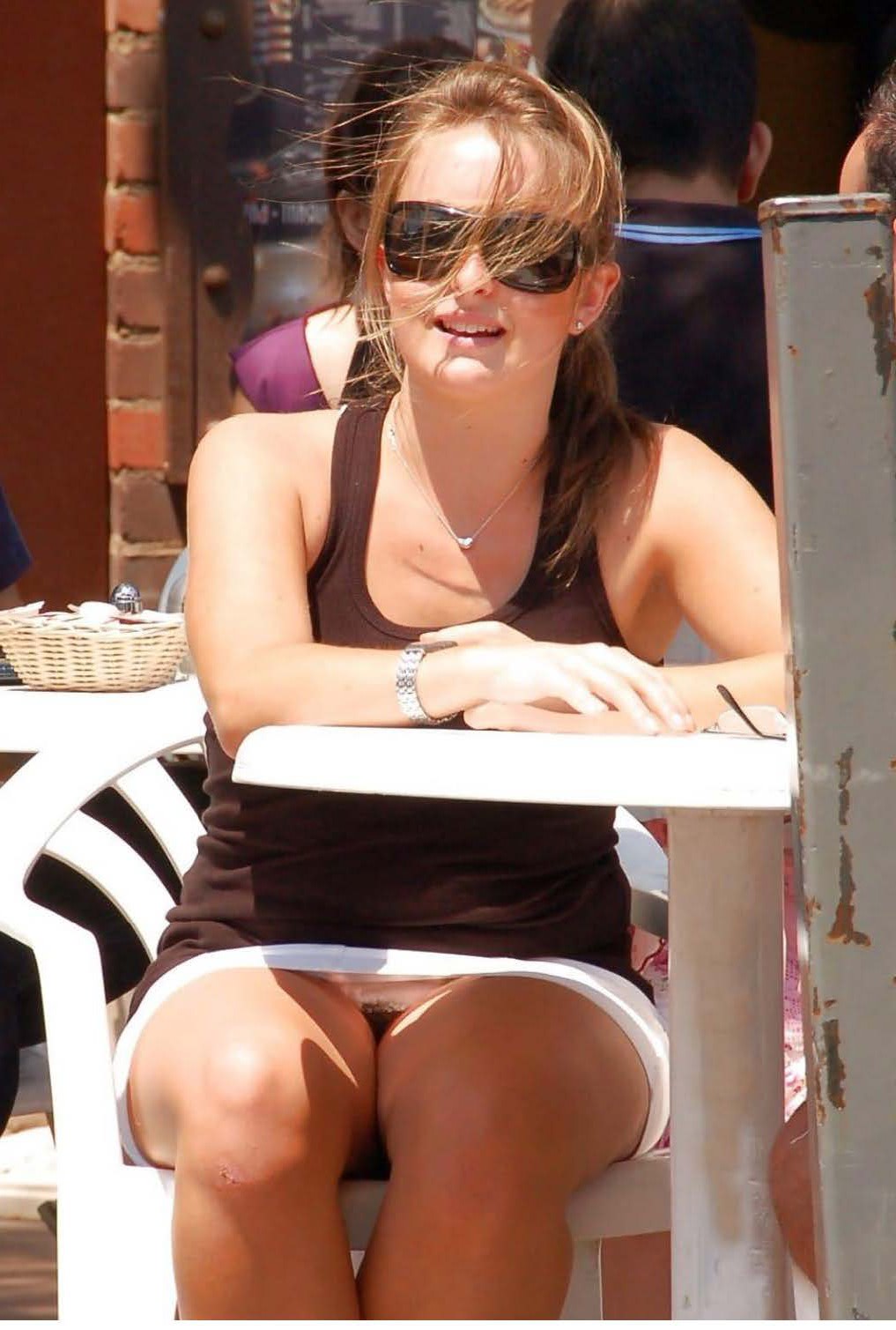 upskirt no panties jlo jpg upskirt no panties jlo