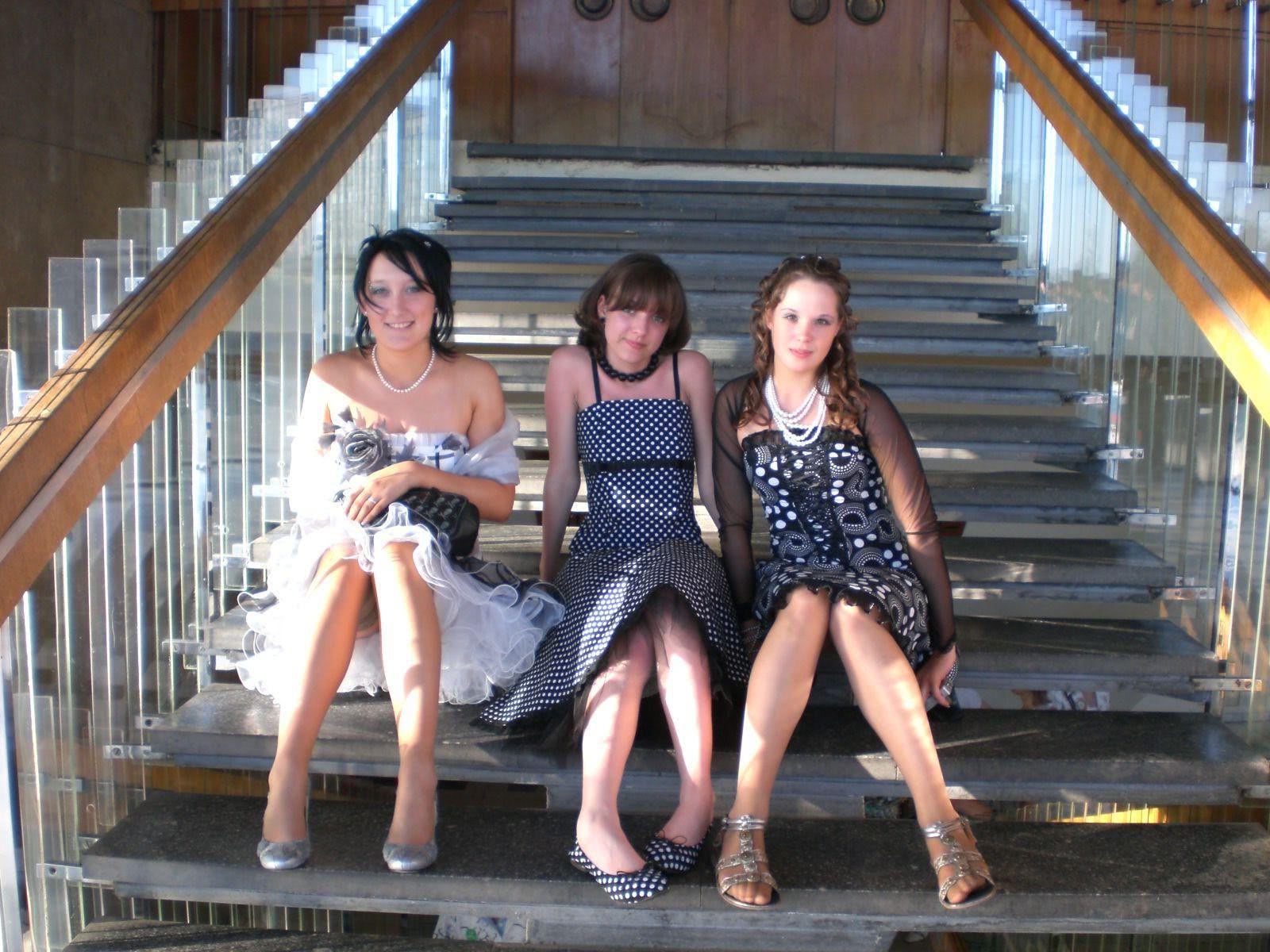 wedding oops upskirt voyeur peeks parietti