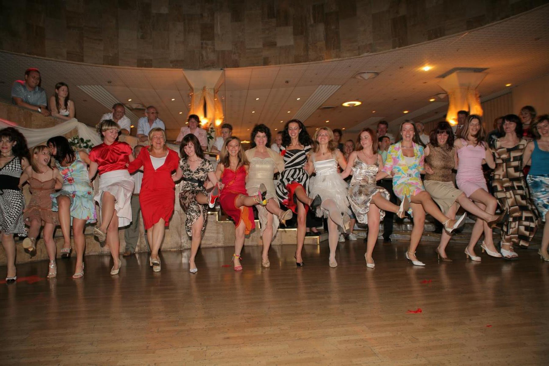 wedding oops upskirt voyeur peeks voyeurmagazine